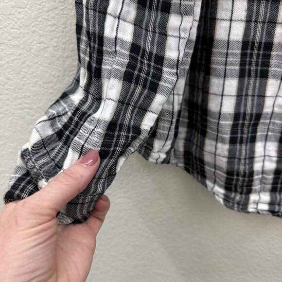 CP Shades Plaid Long Sleeve Cotton USA Made Button Up Shirt Womens size Medium - Picture 3 of 8